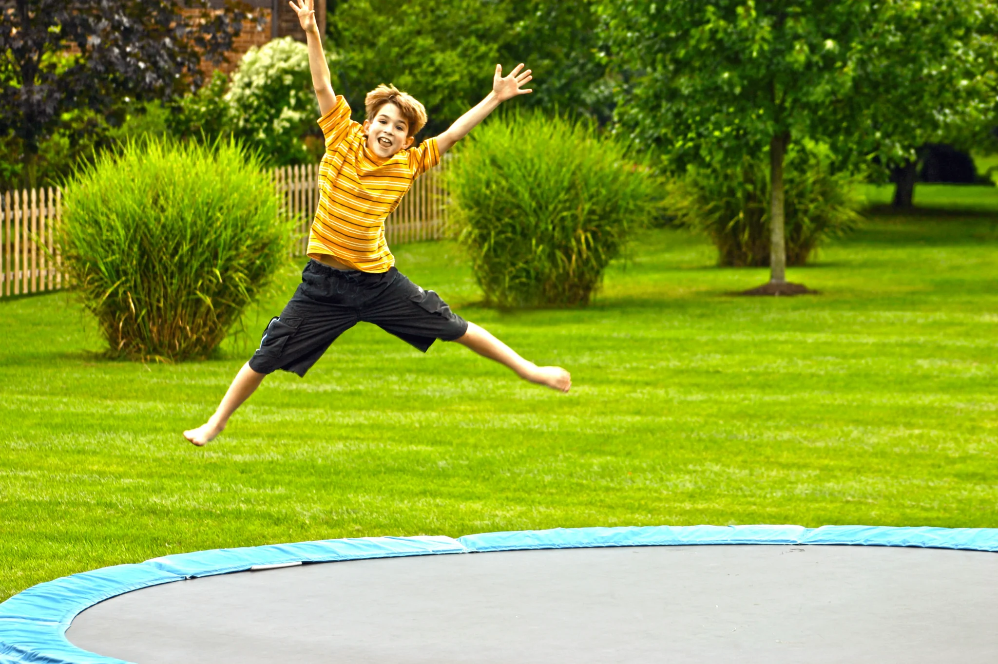 Find the best trampolines in Goodyear at West Coast Jump. Our collection offers superior safety and lasting quality, perfect for outdoor fun, fitness, and family enjoyment. Shop today!